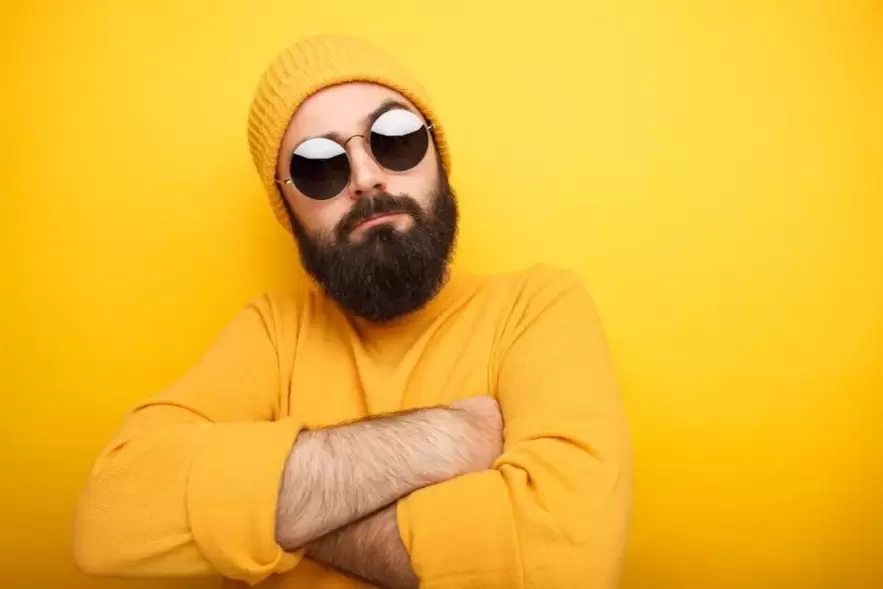 bărbat brutal care a crescut grosimea penisului